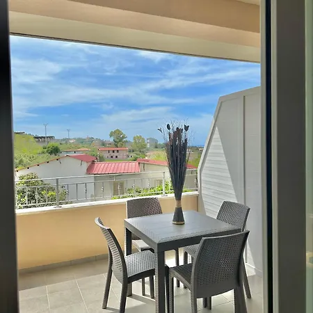 Bed and Breakfast M T P By Bonsai Tropea