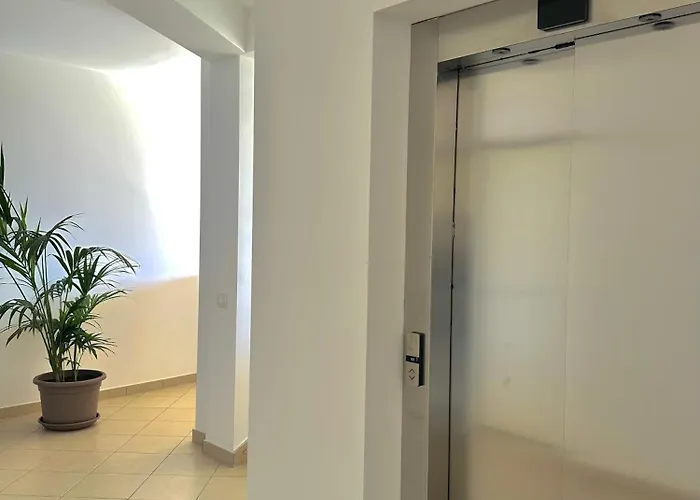 M T P By Bonsai 3* 트로페아